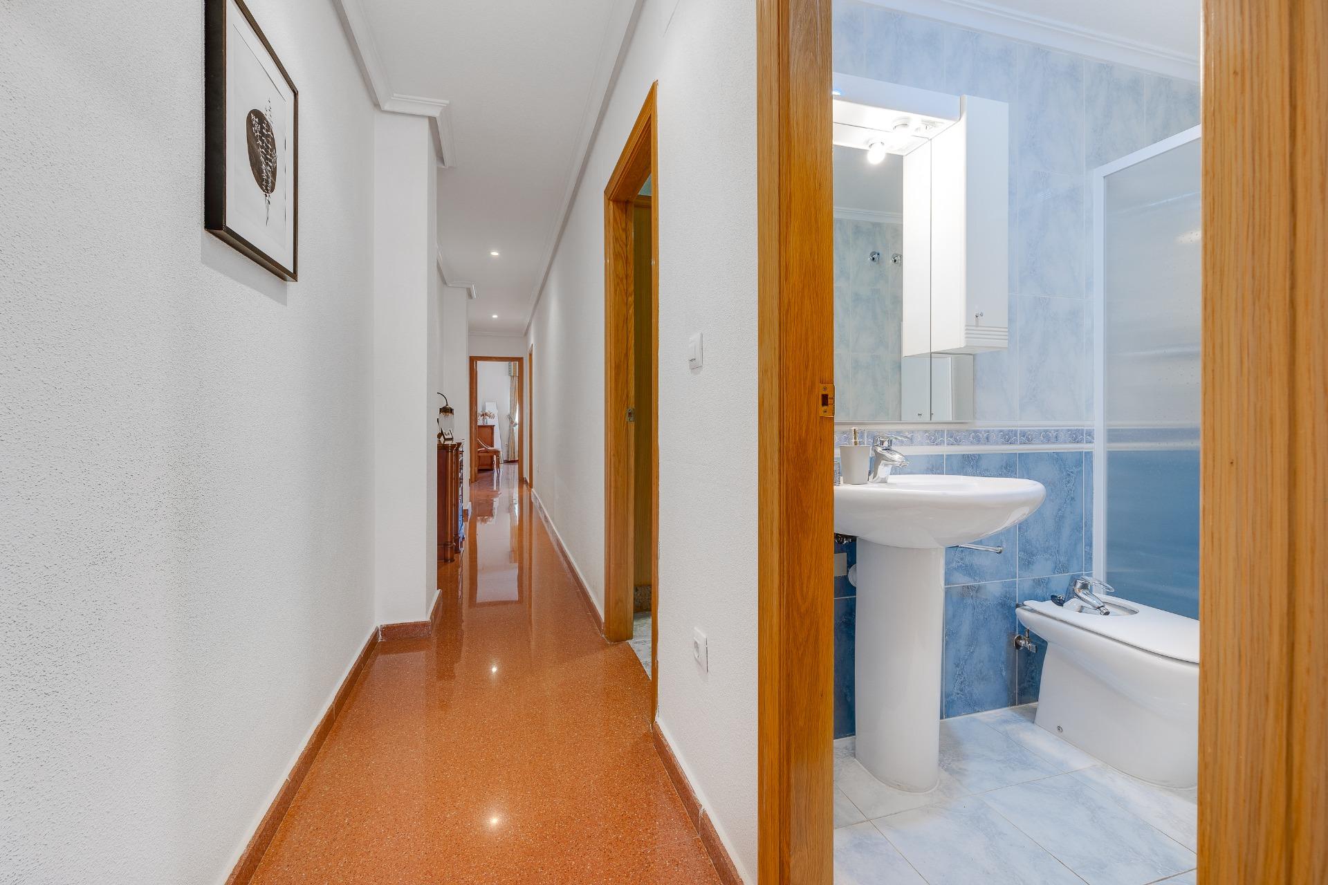 Bedroom in penthouse for sale in Torrevieja
