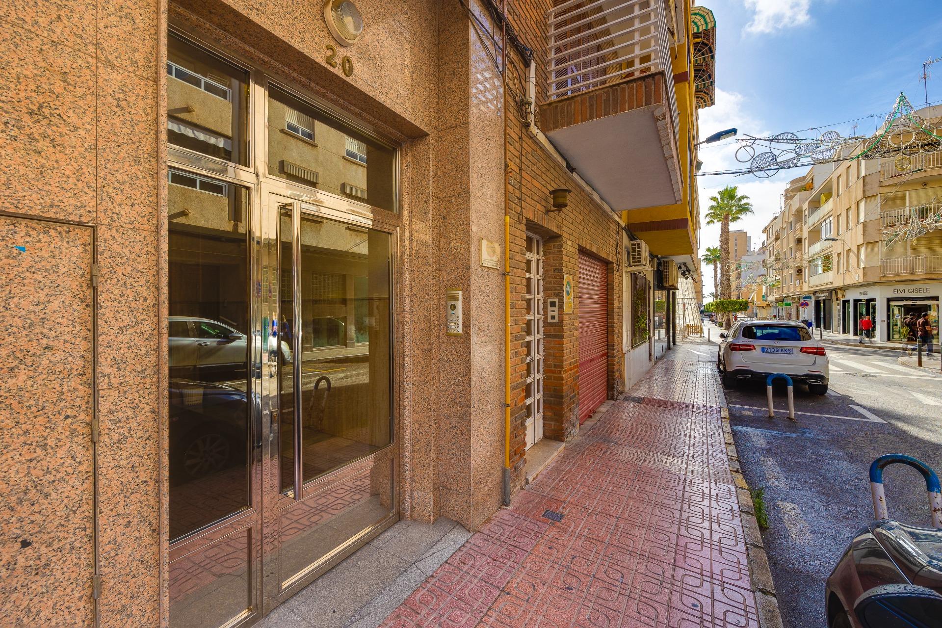 Exterior view in penthouse for sale in Torrevieja