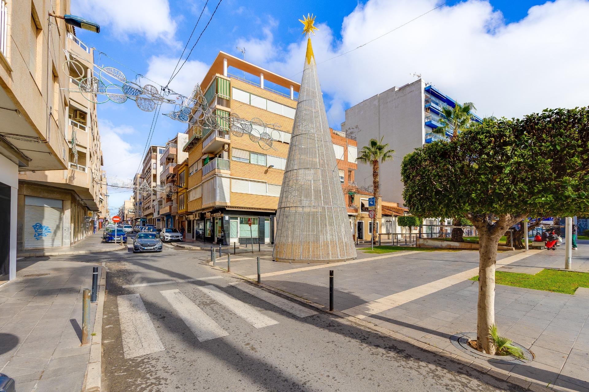 Bathroom in penthouse for sale in Torrevieja