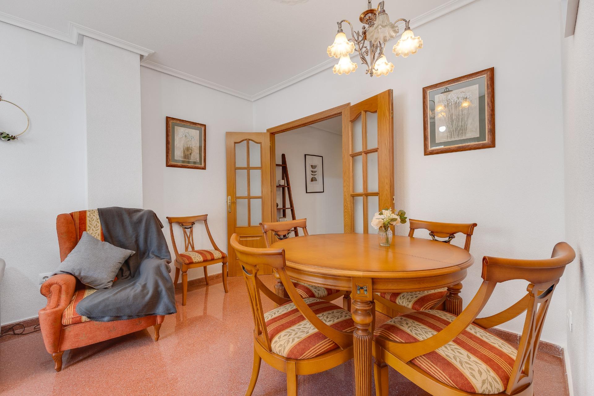 Bedroom in penthouse for sale in Torrevieja