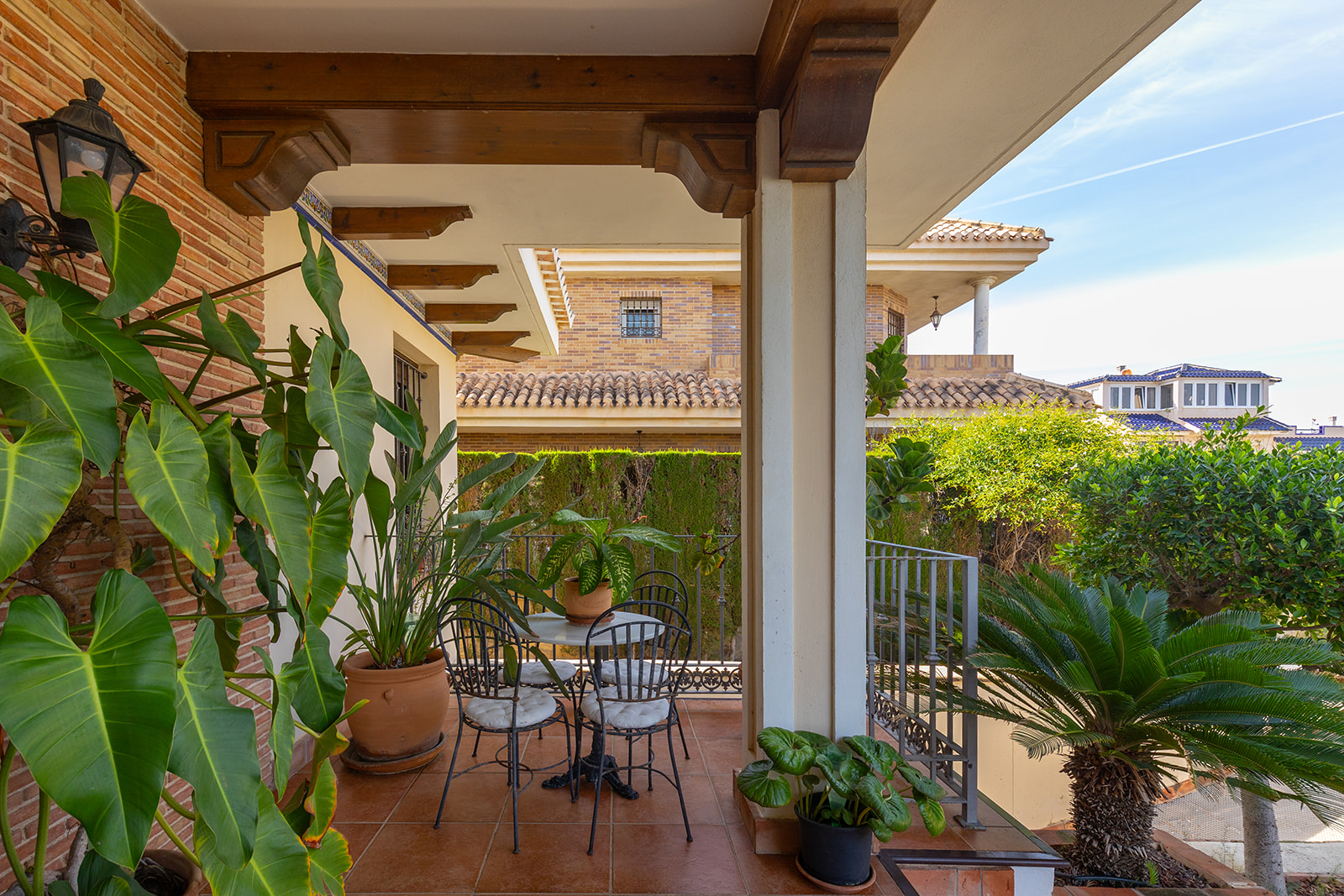 Dining area in villa for sale in Torrevieja