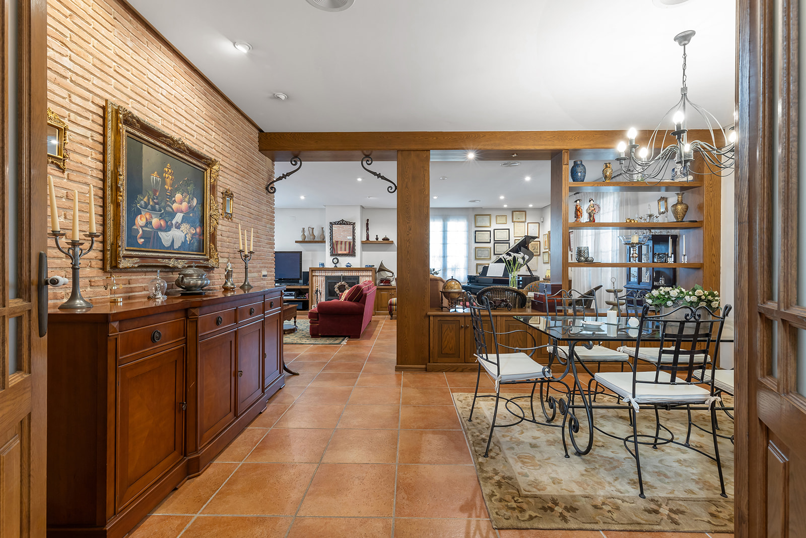 Living room in villa for sale in Torrevieja