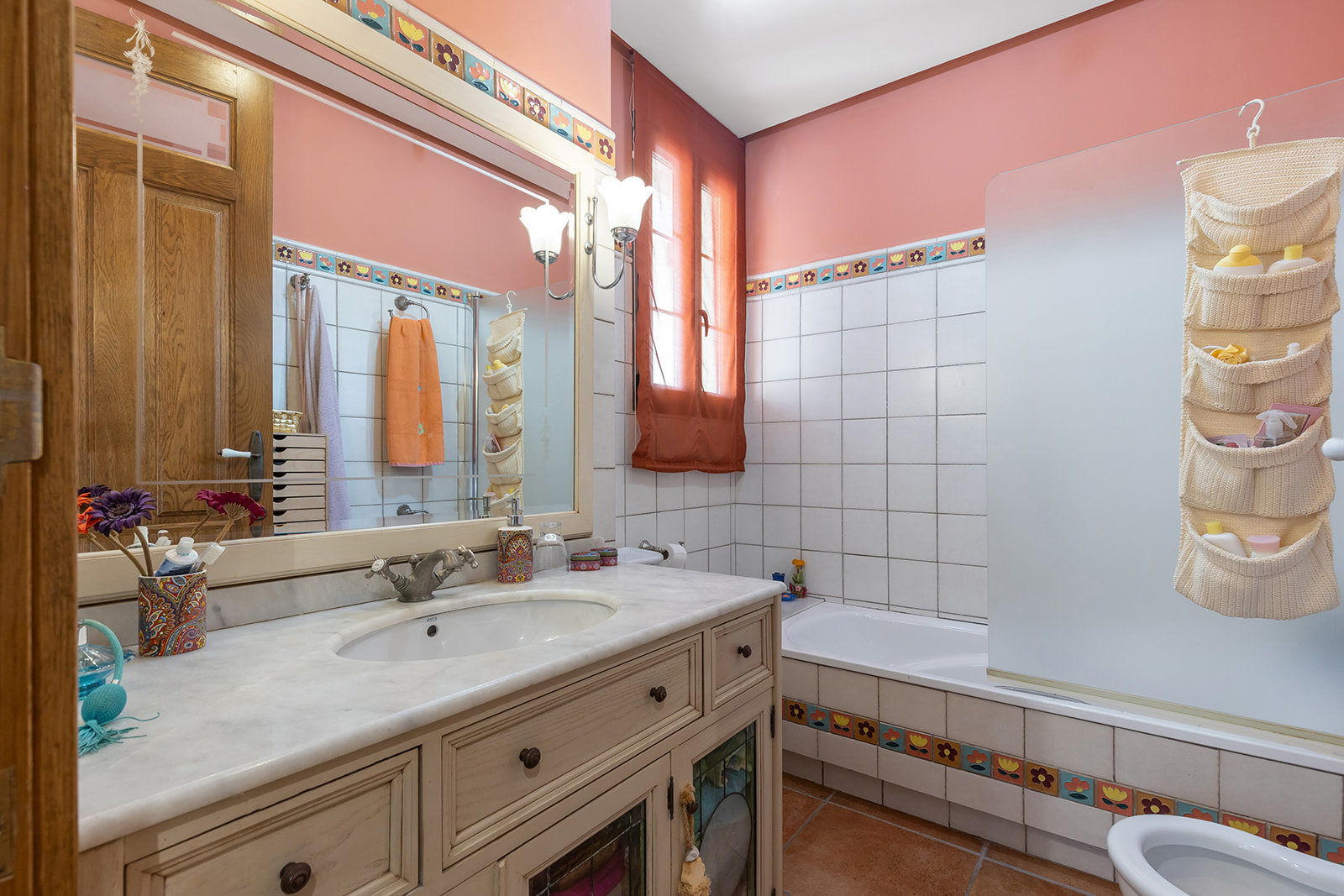 Dining area in villa for sale in Torrevieja
