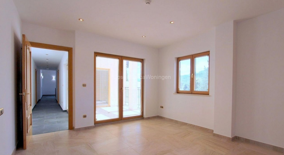 Terrace in villa for sale in Penaguila