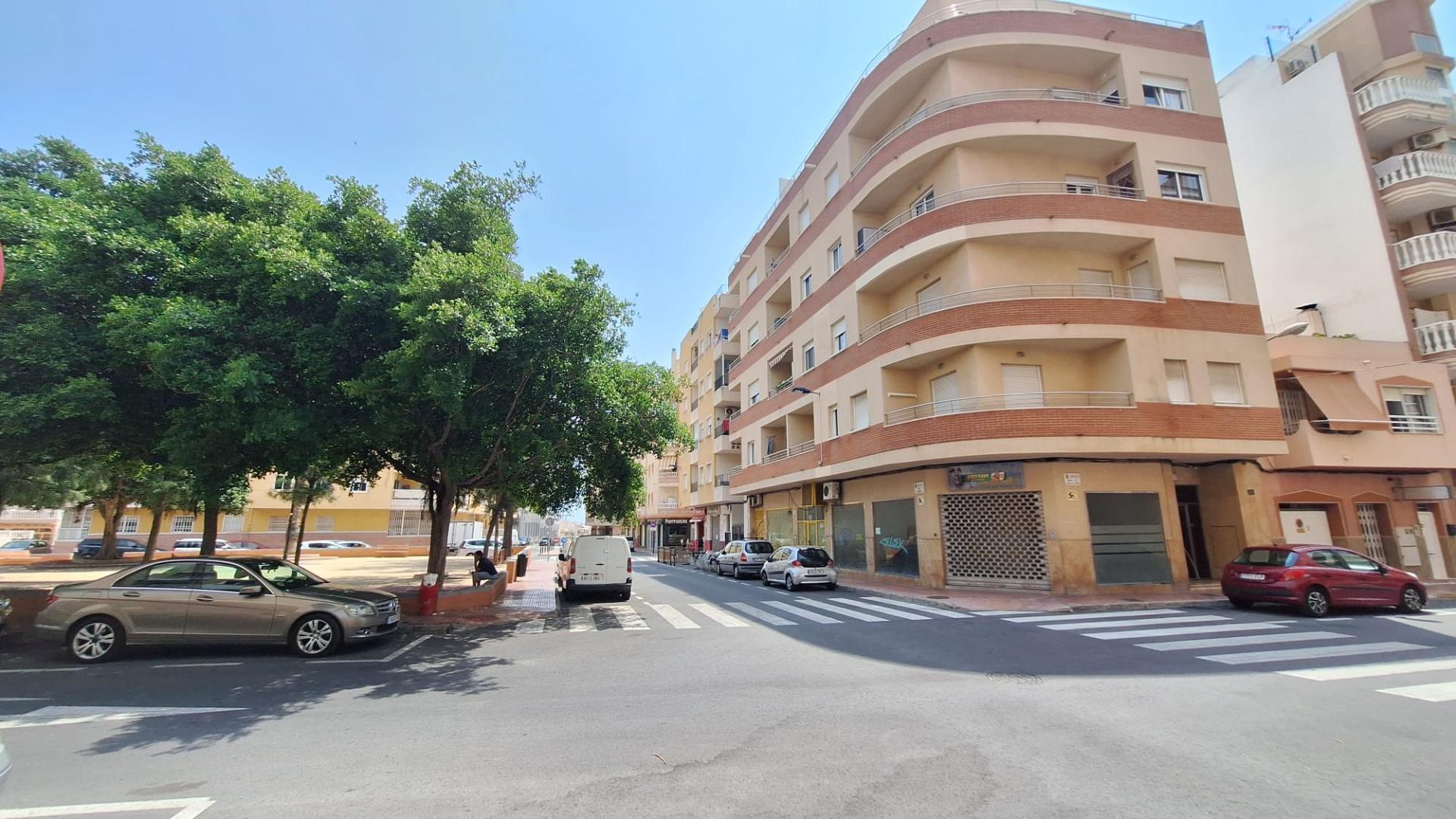 Living room in apartment for sale in Torrevieja