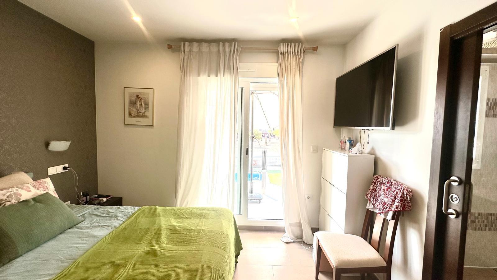Bedroom in terraced for sale in Torrevieja