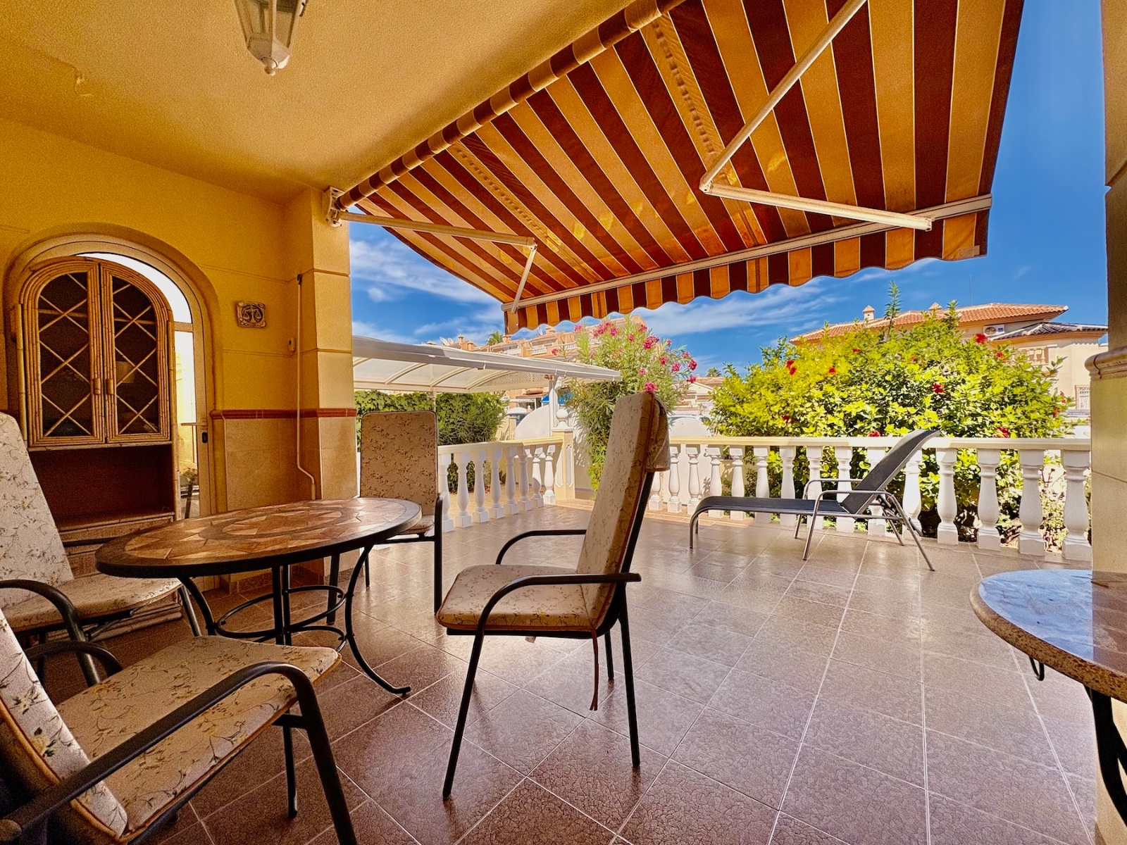 Living room in terraced for sale in Rojales