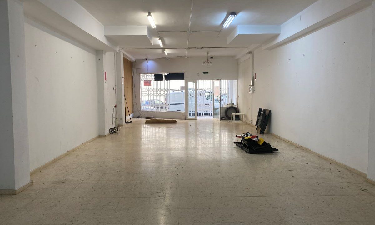 Pool area in commercial for sale in Calpe