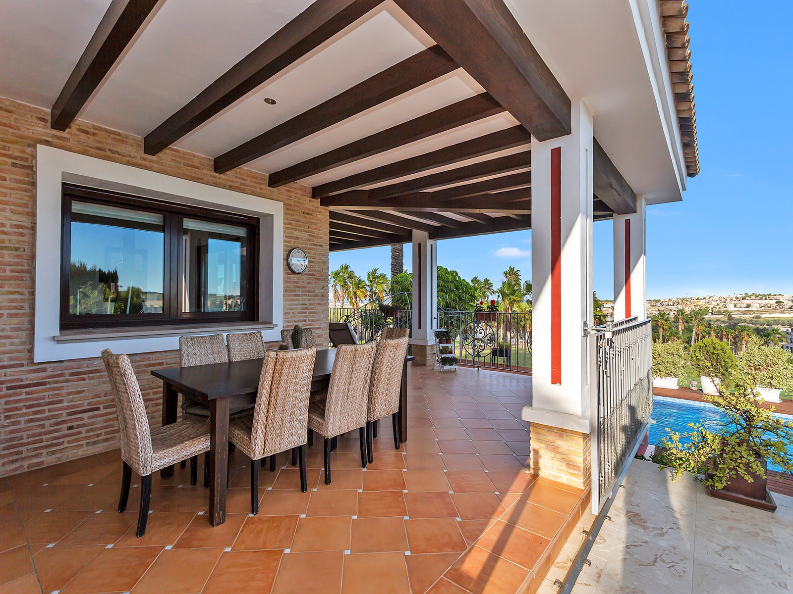 Living room in villa for sale in Algorfa