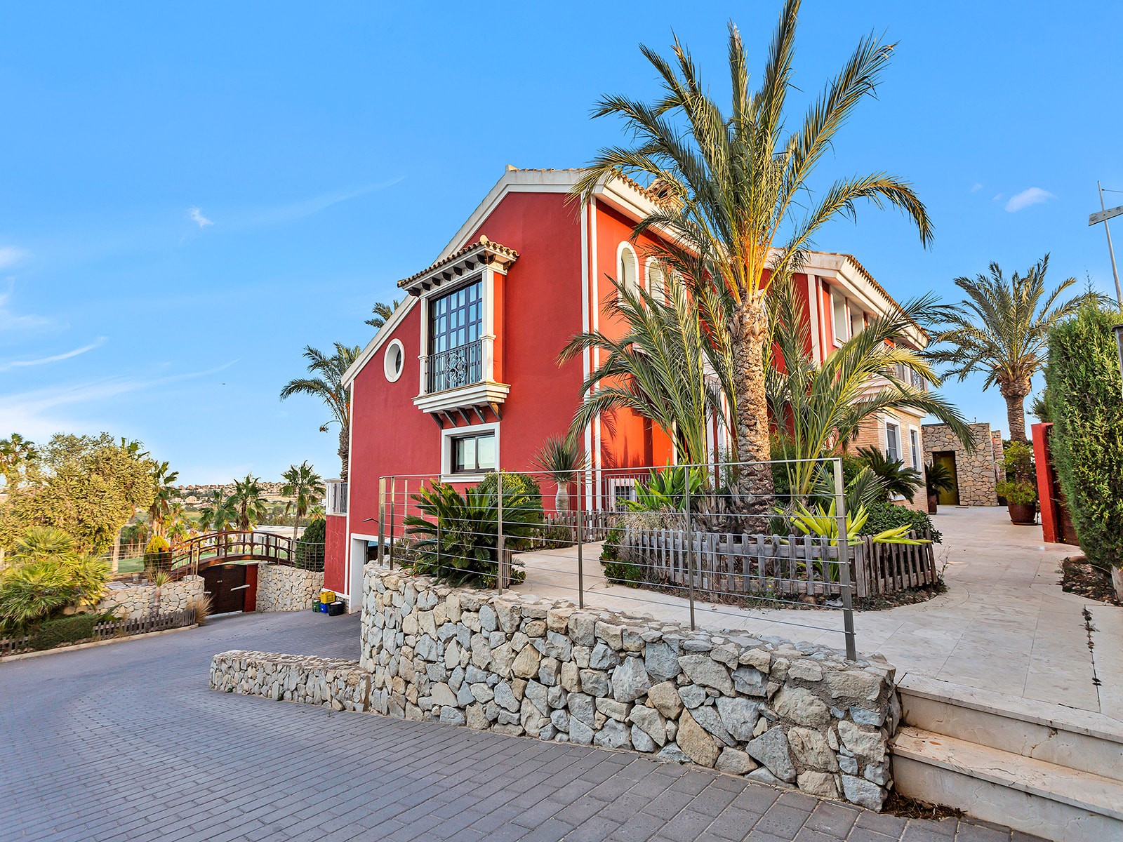 Terrace in villa for sale in Algorfa