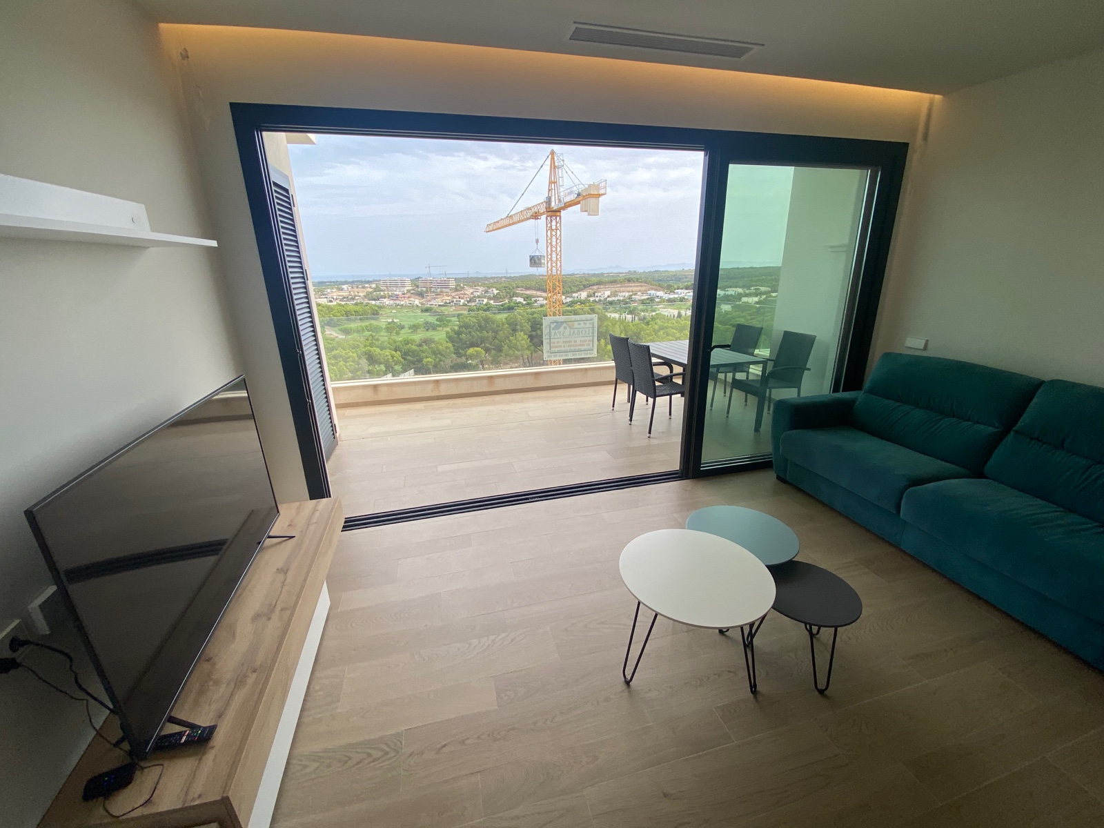 Garden in apartment for sale in Las Colinas Golf