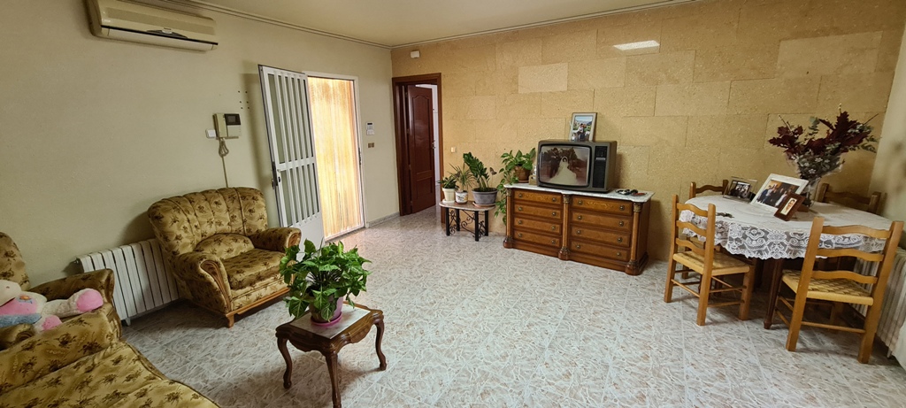 Living room in villa for sale in Orihuela