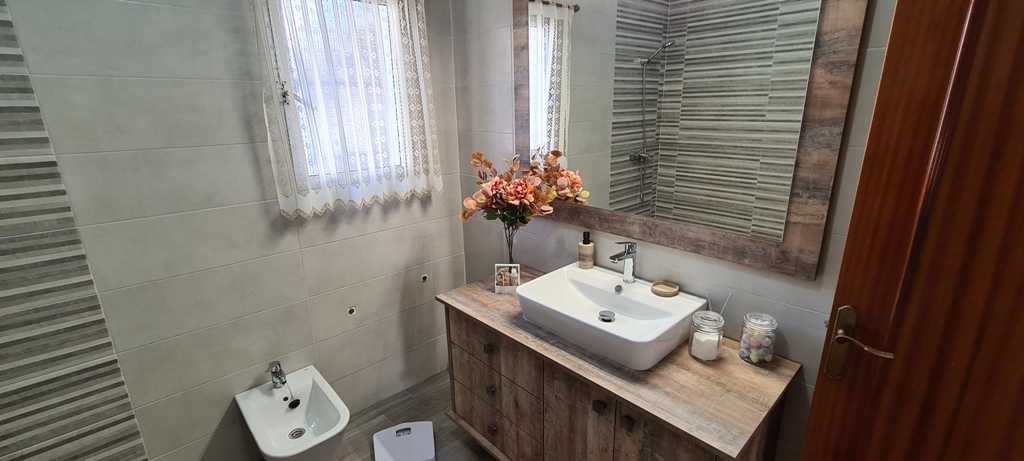 Terrace in villa for sale in Orihuela