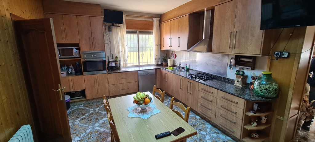Garden in villa for sale in Orihuela