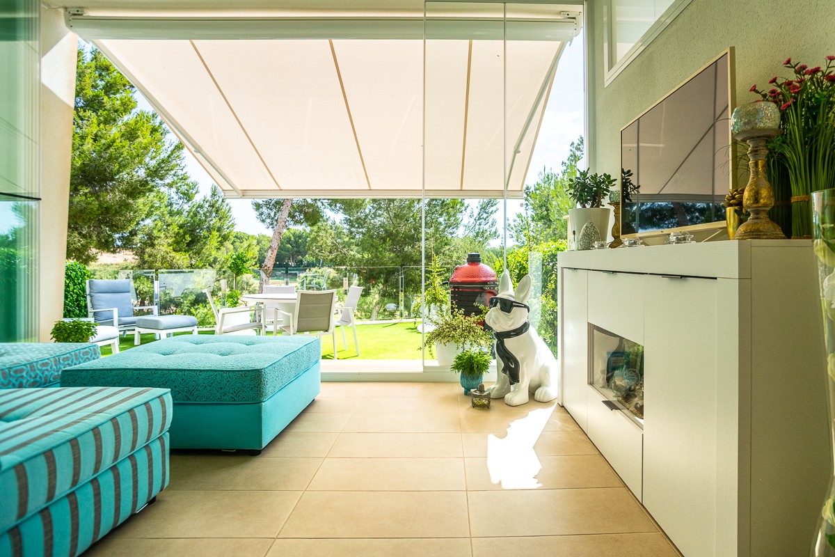 Garden in apartment for sale in Pilar de La Horadada