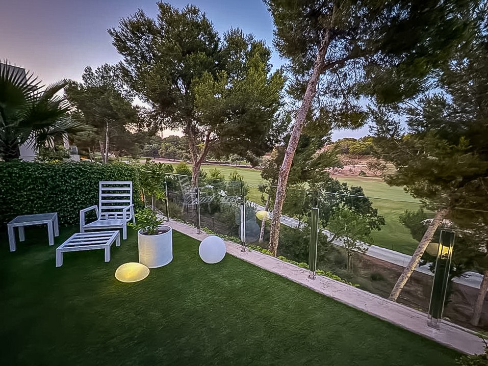 Master bedroom in apartment for sale in Pilar de La Horadada