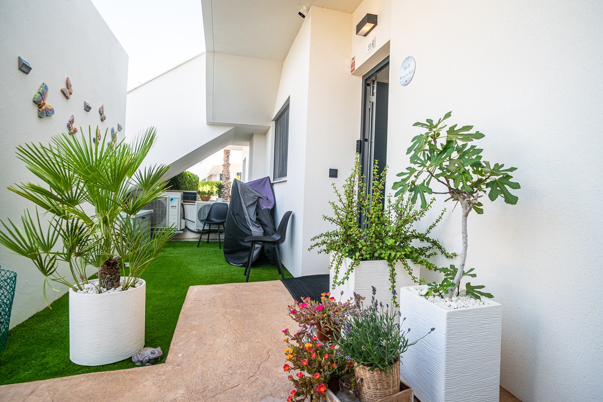 Terrace in apartment for sale in Pilar de La Horadada