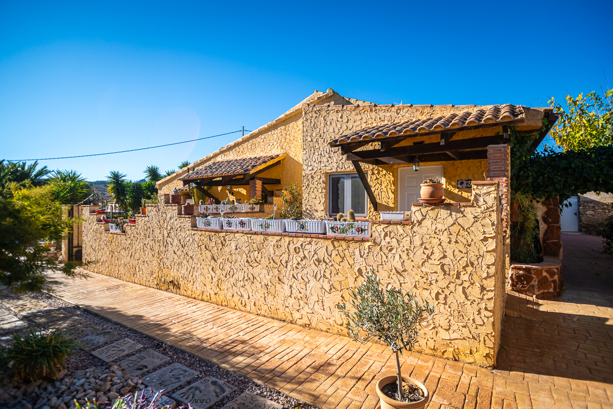 Terrace in commercial for sale in Hondón de las Nieves