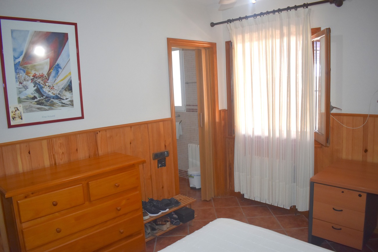 Pool area in villa for sale in Guardamar del Segura