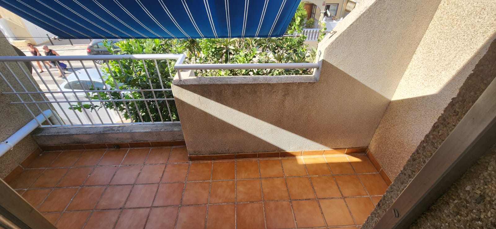 Pool area in duplex for sale in Torrevieja