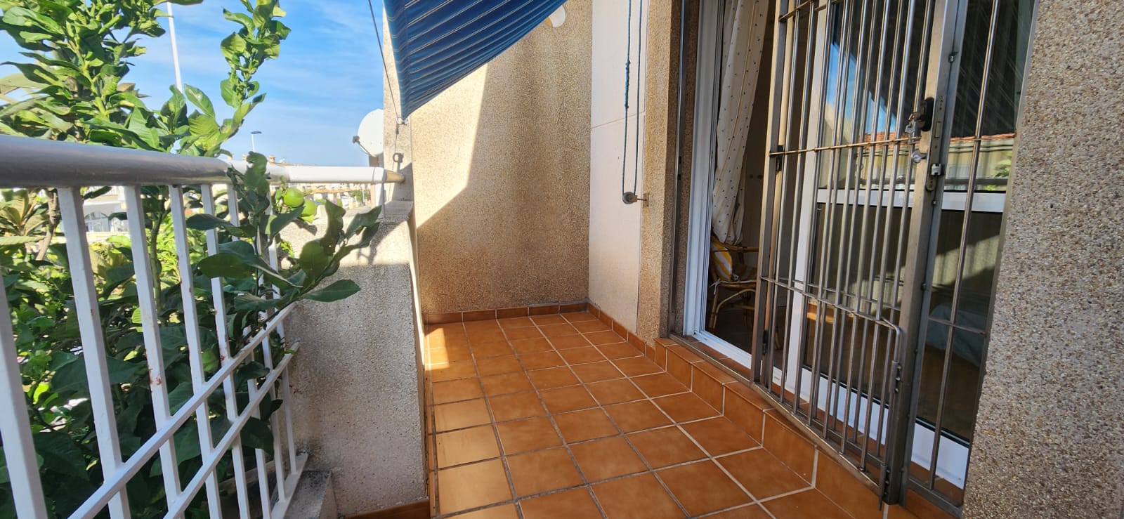Dining area in duplex for sale in Torrevieja