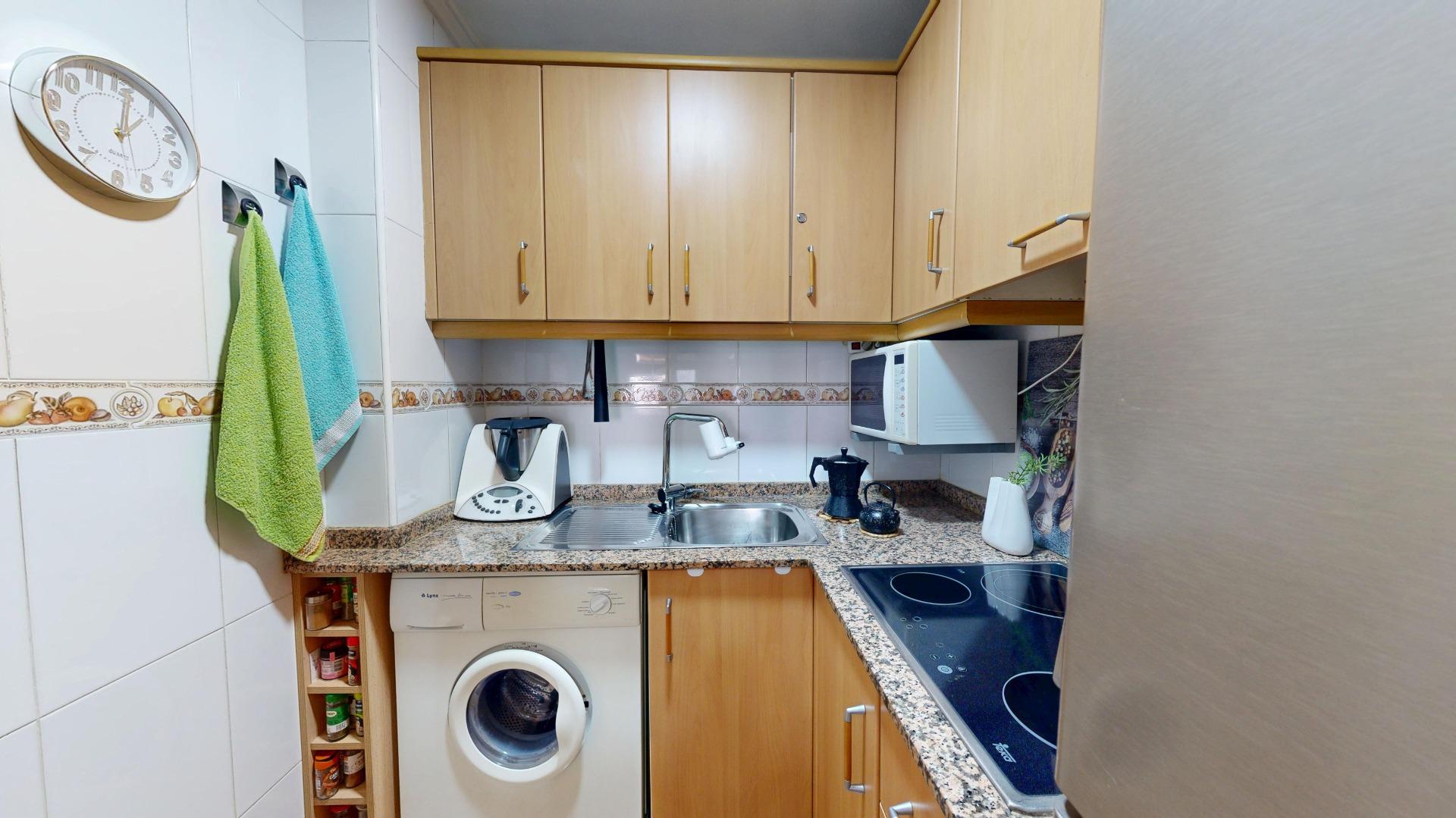 Terrace in apartment for sale in Torrevieja