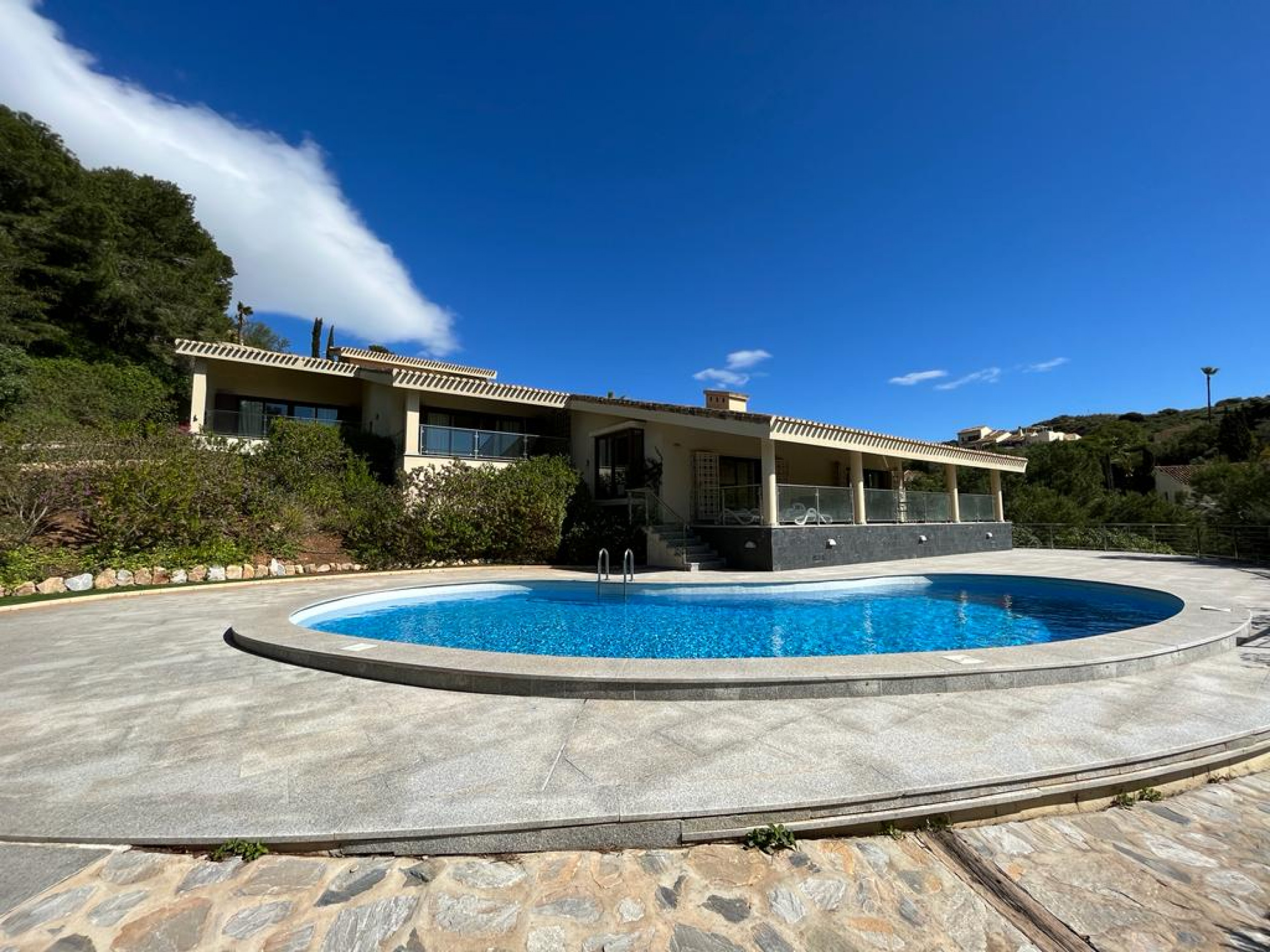 Bathroom in villa for sale in La Manga Club
