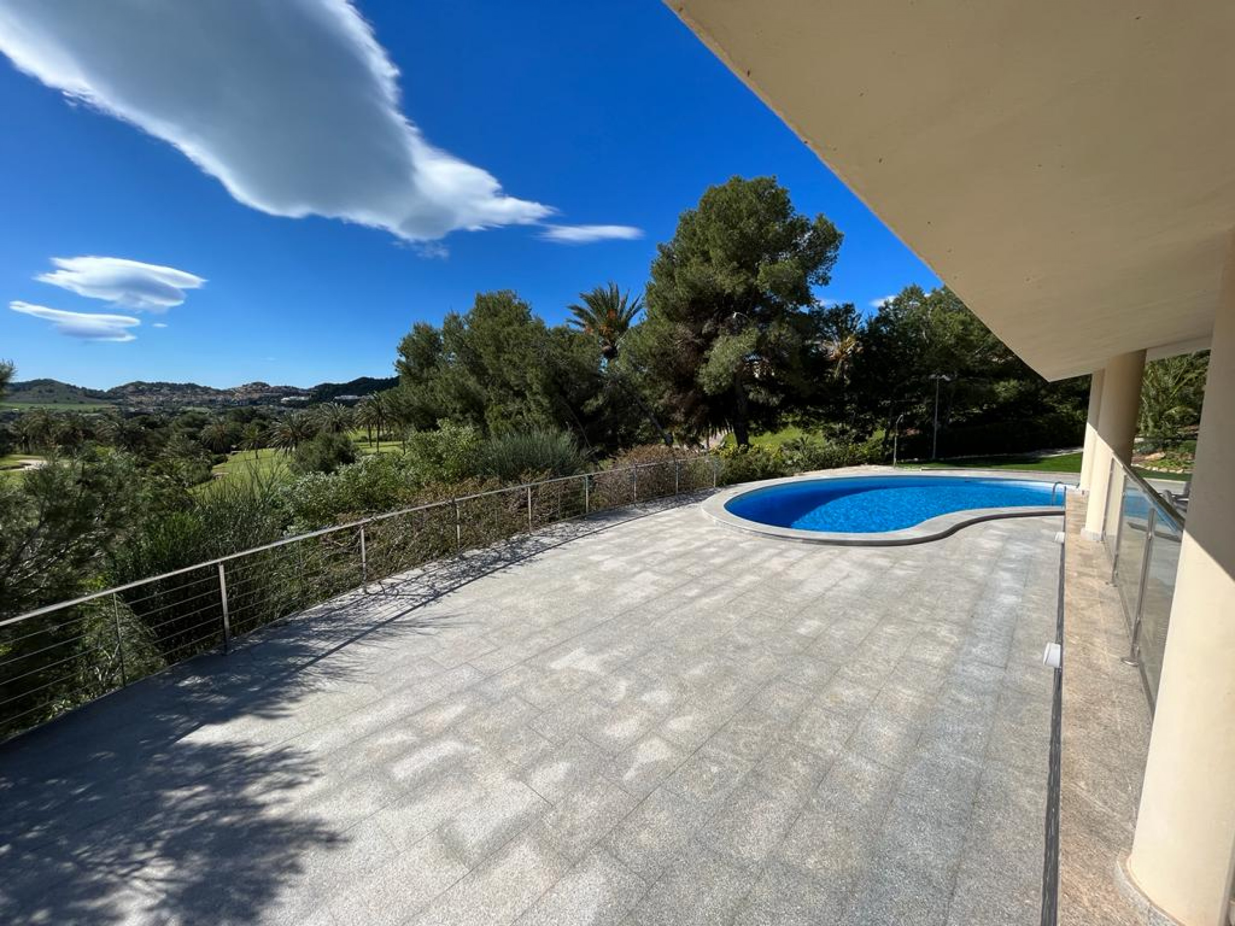 Terrace in villa for sale in La Manga Club