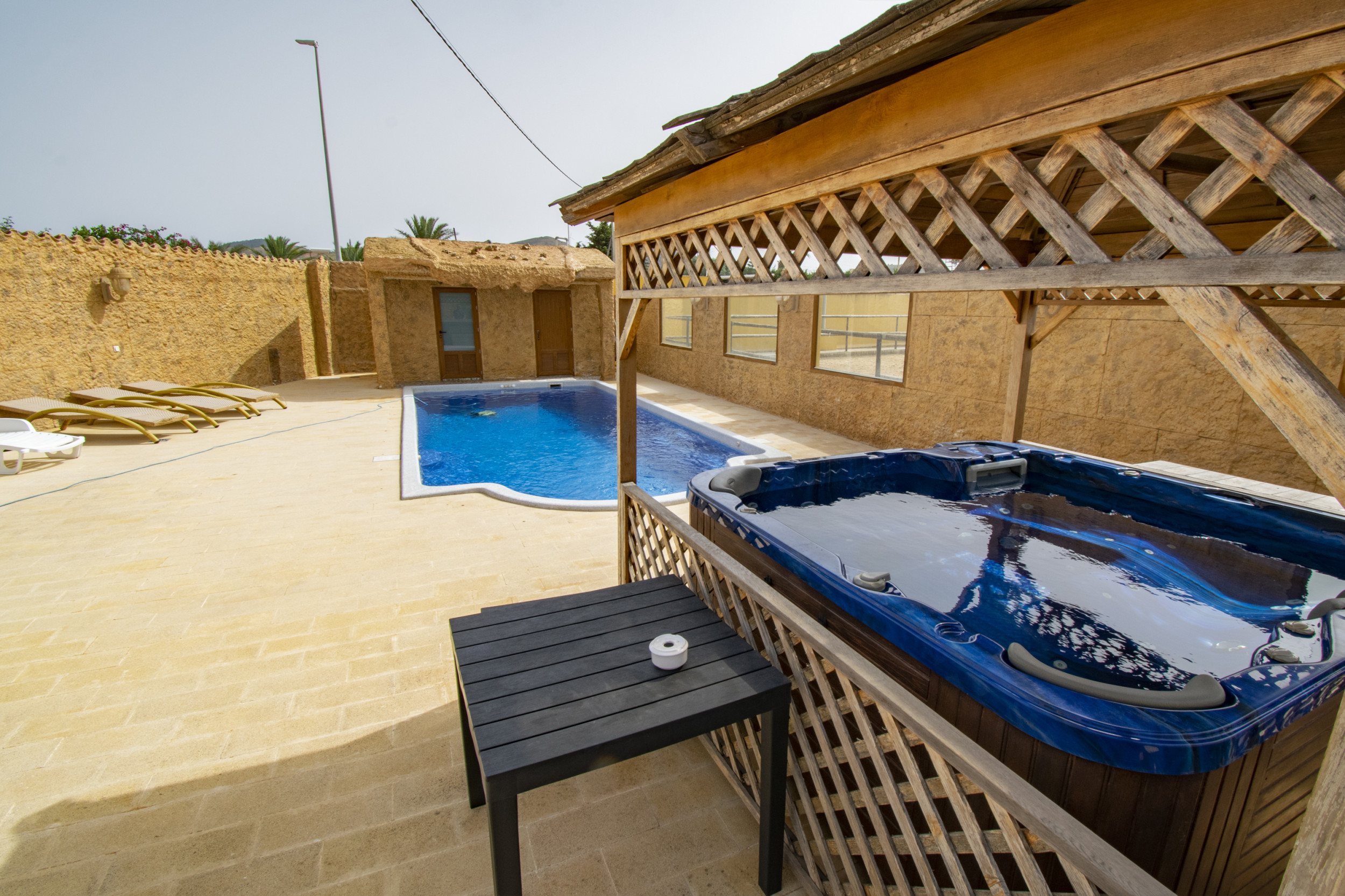 Dining area in villa for sale in El Beal