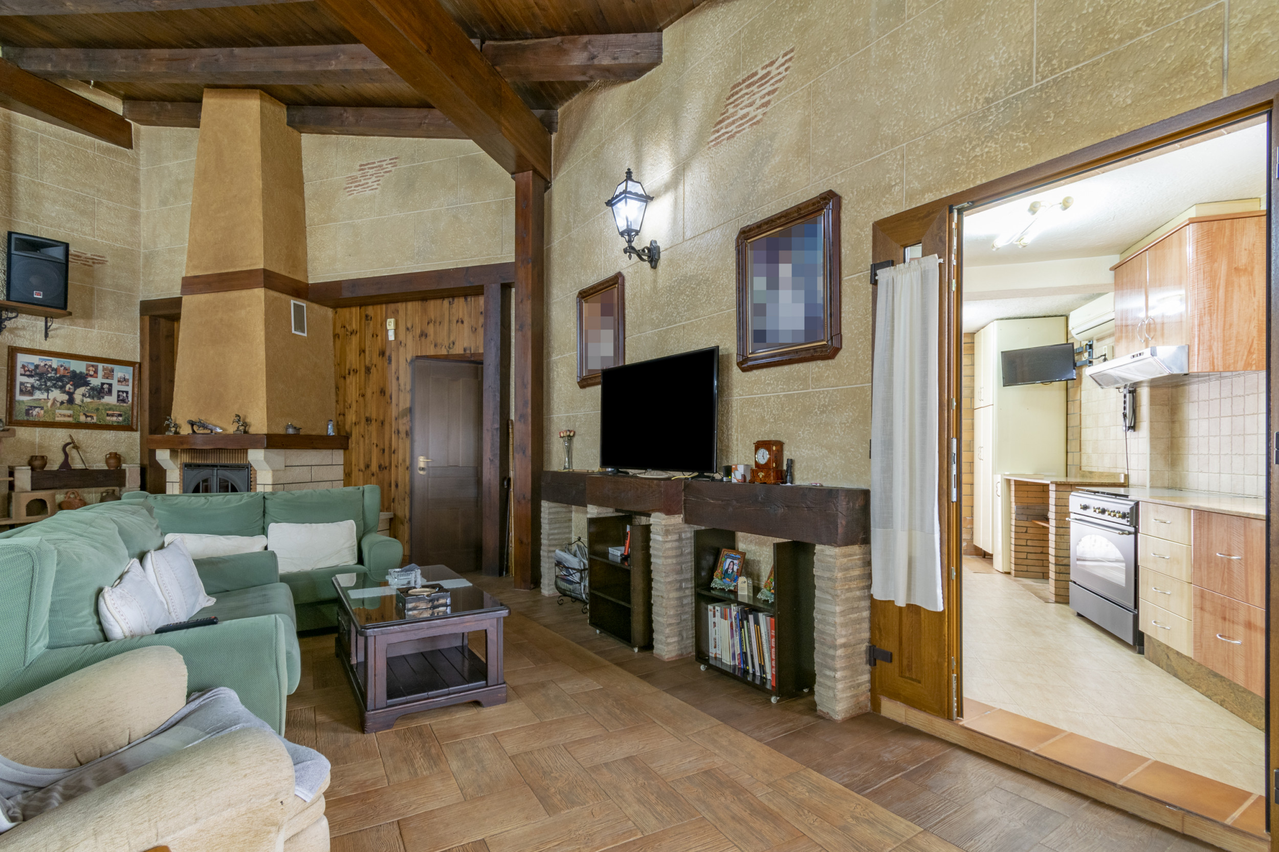 Bedroom in villa for sale in El Beal