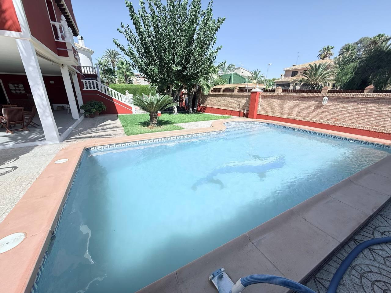 Terrace in villa for sale in Campoamor