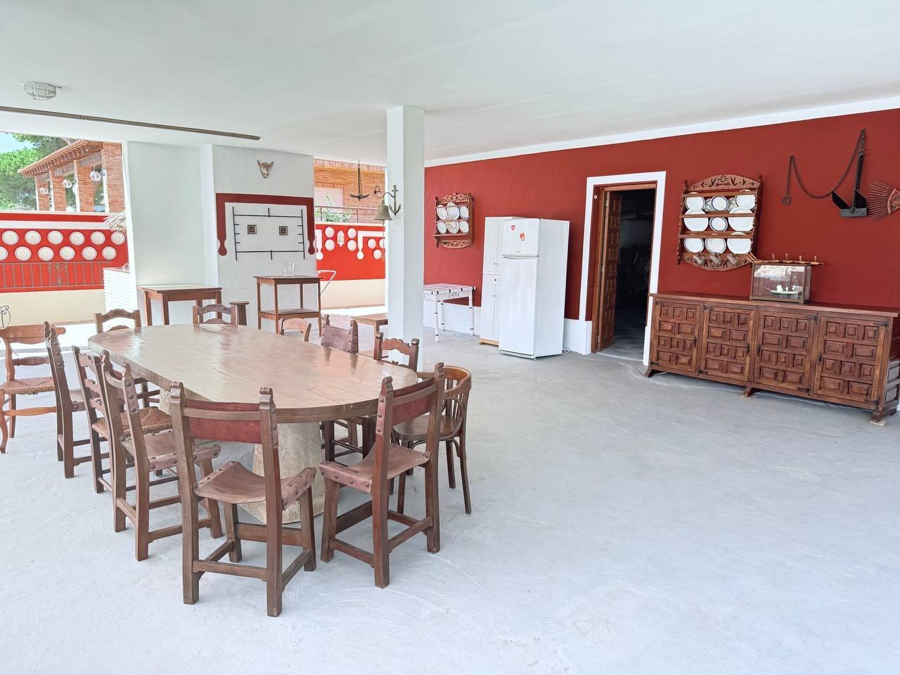 Pool area in villa for sale in Campoamor