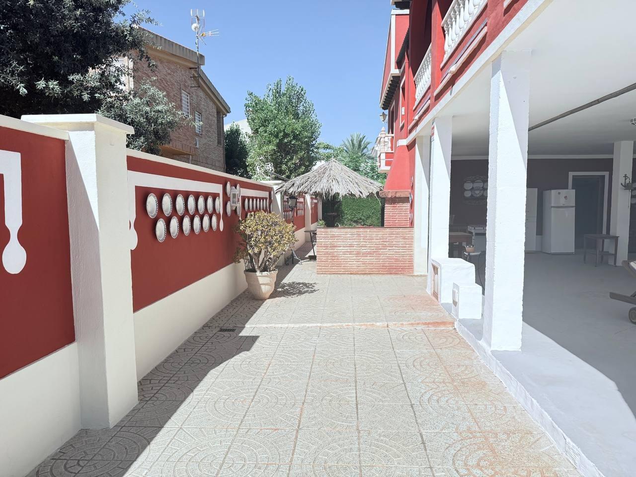 Dining area in villa for sale in Campoamor