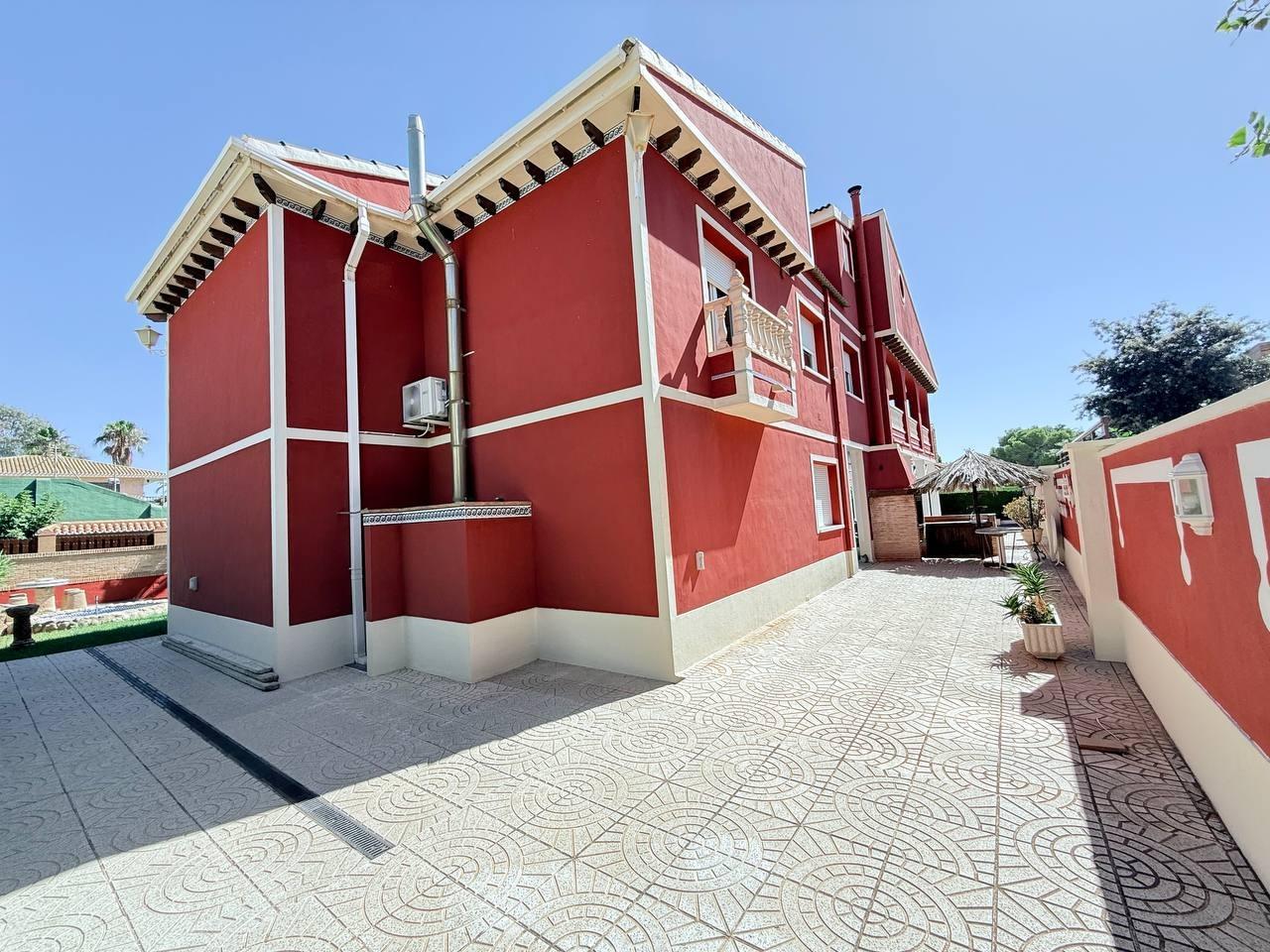 Bathroom in villa for sale in Campoamor