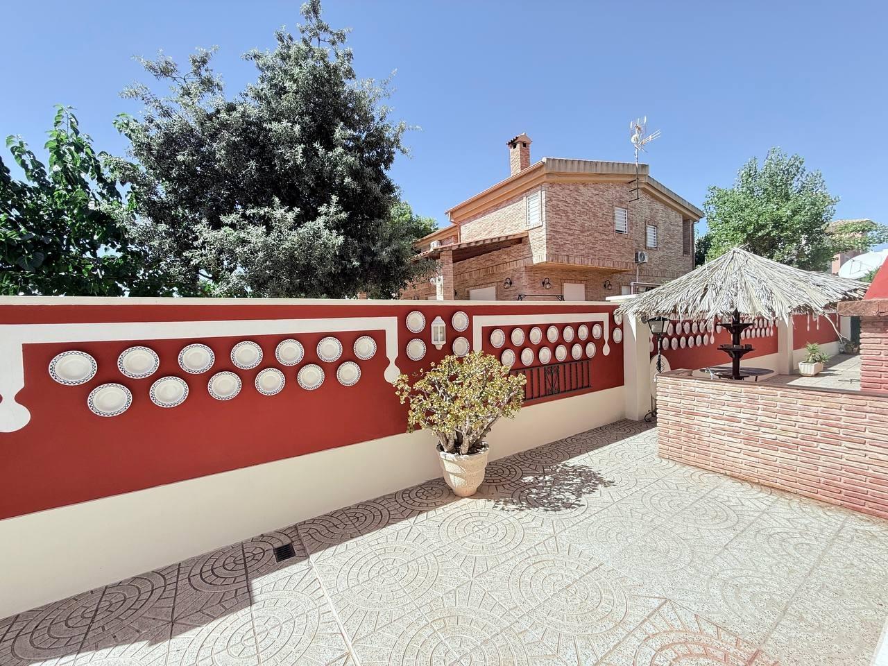 Terrace in villa for sale in Campoamor