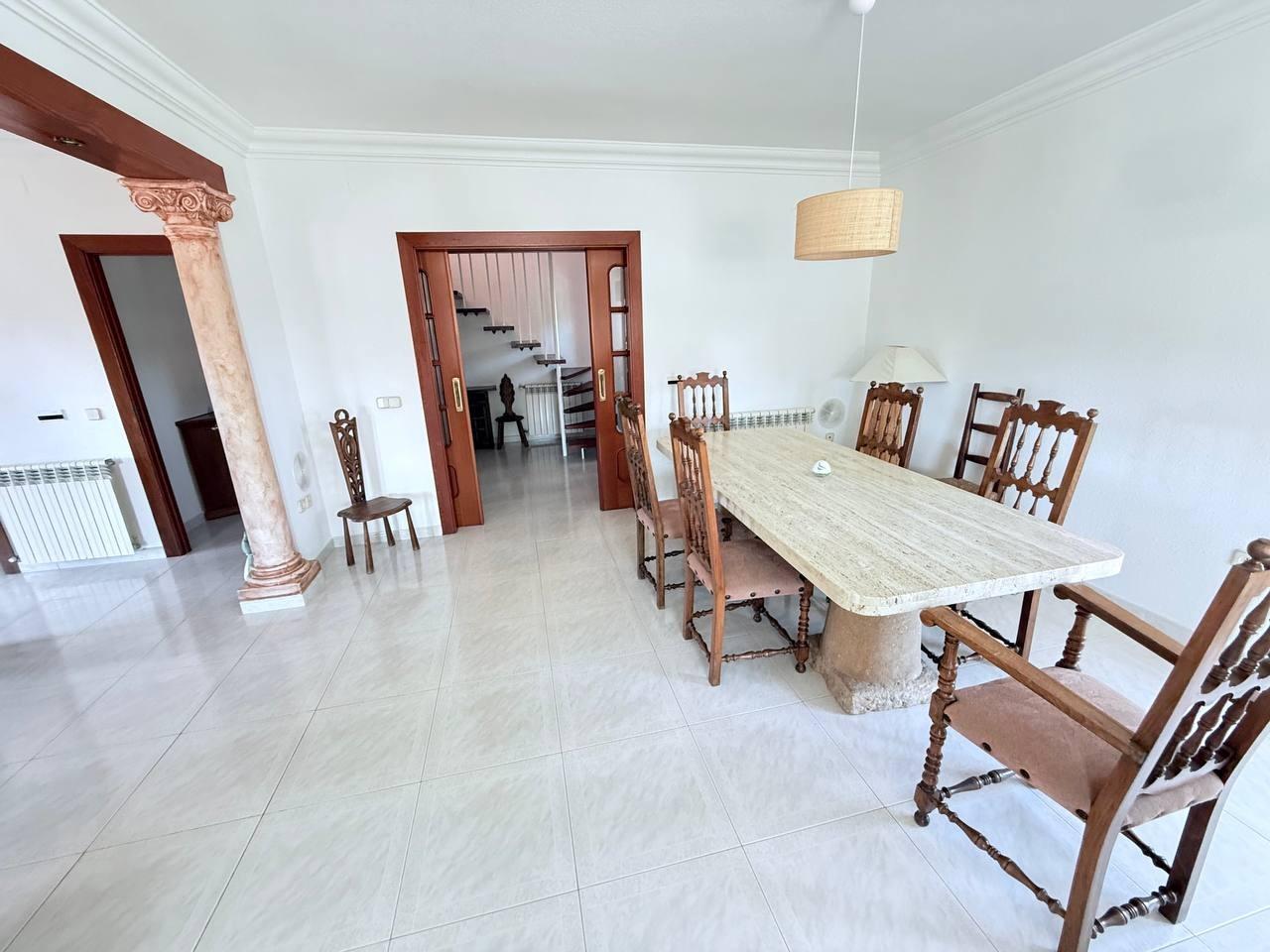 Bedroom in villa for sale in Campoamor