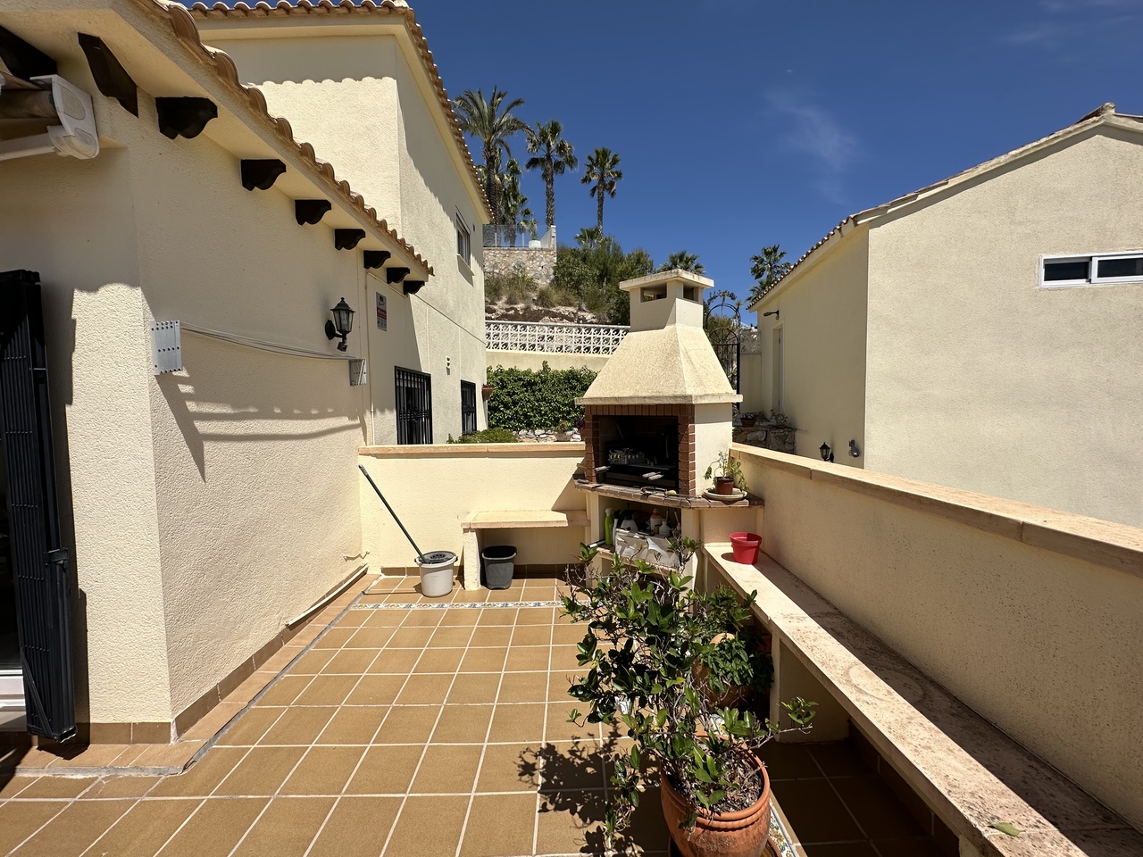Pool area in villa for sale in Villamartin