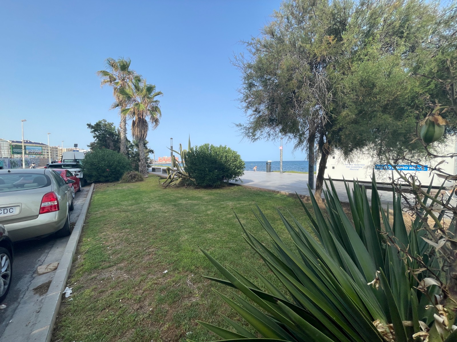 Master bedroom in commercial for sale in Torrevieja