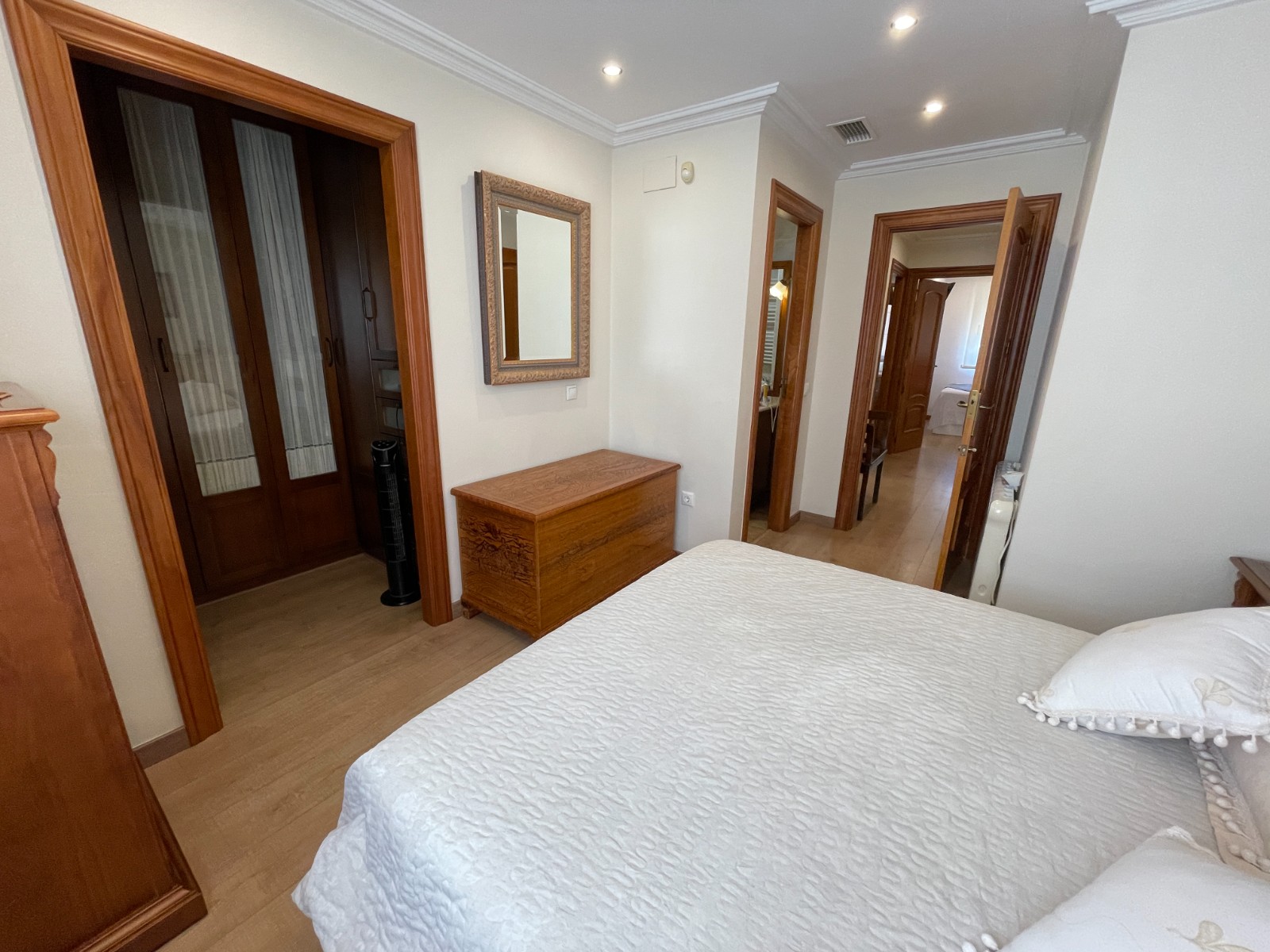 Pool area in terraced for sale in Elche