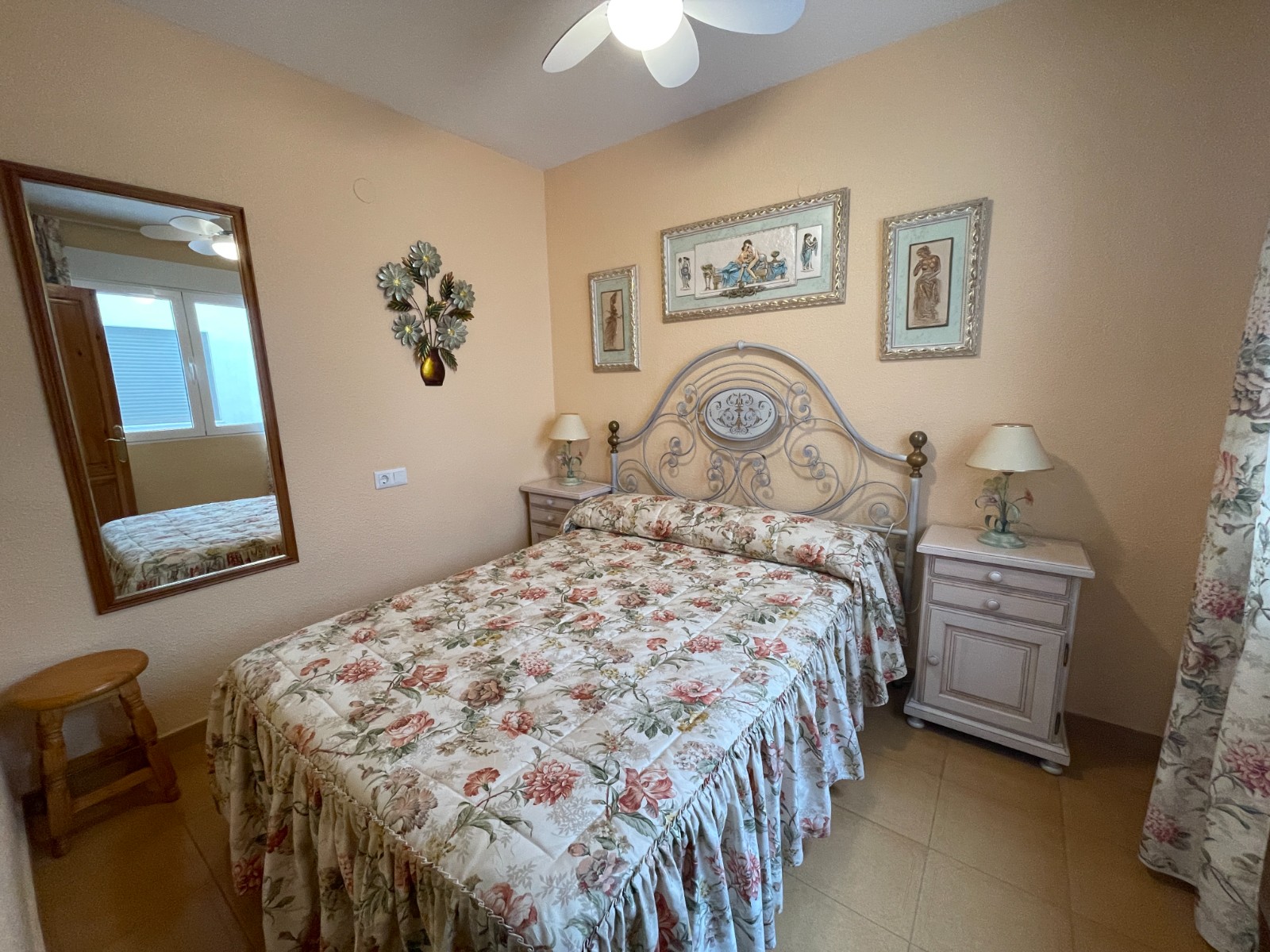 Bedroom in terraced for sale in Guardamar del Segura