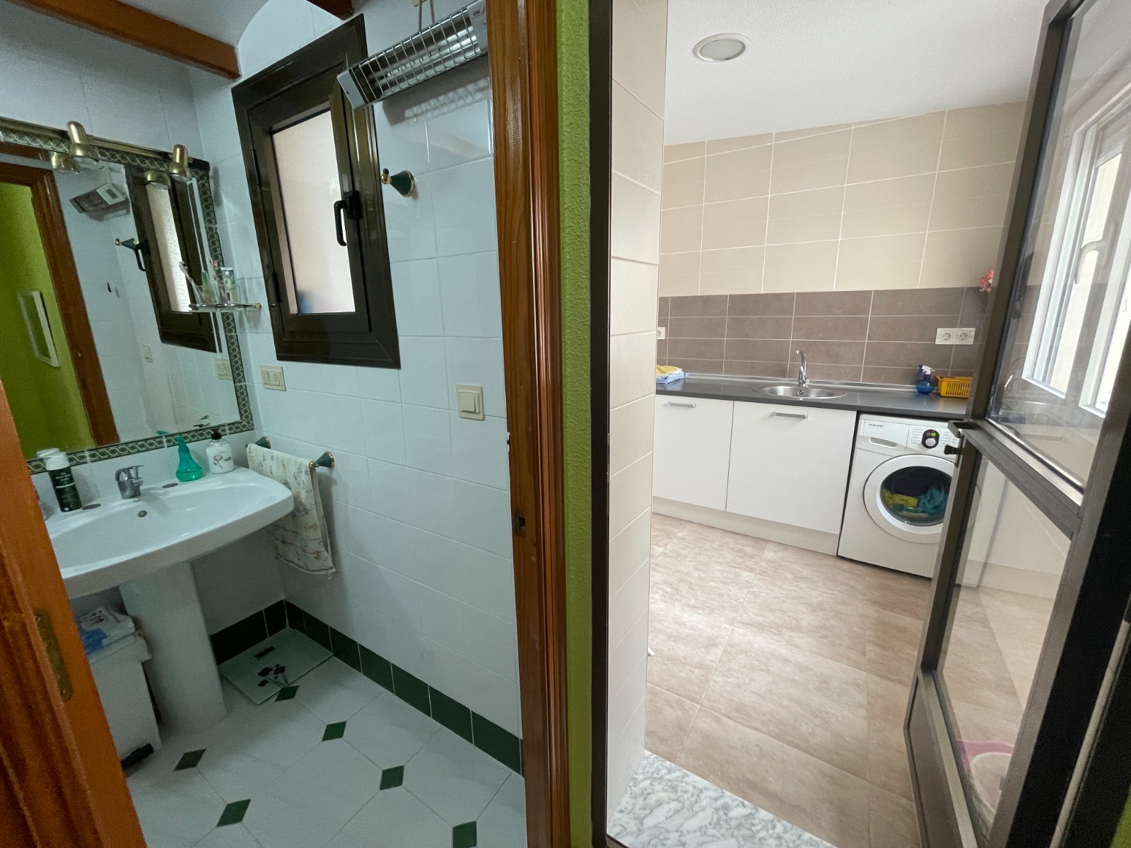 Pool area in terraced for sale in Guardamar del Segura