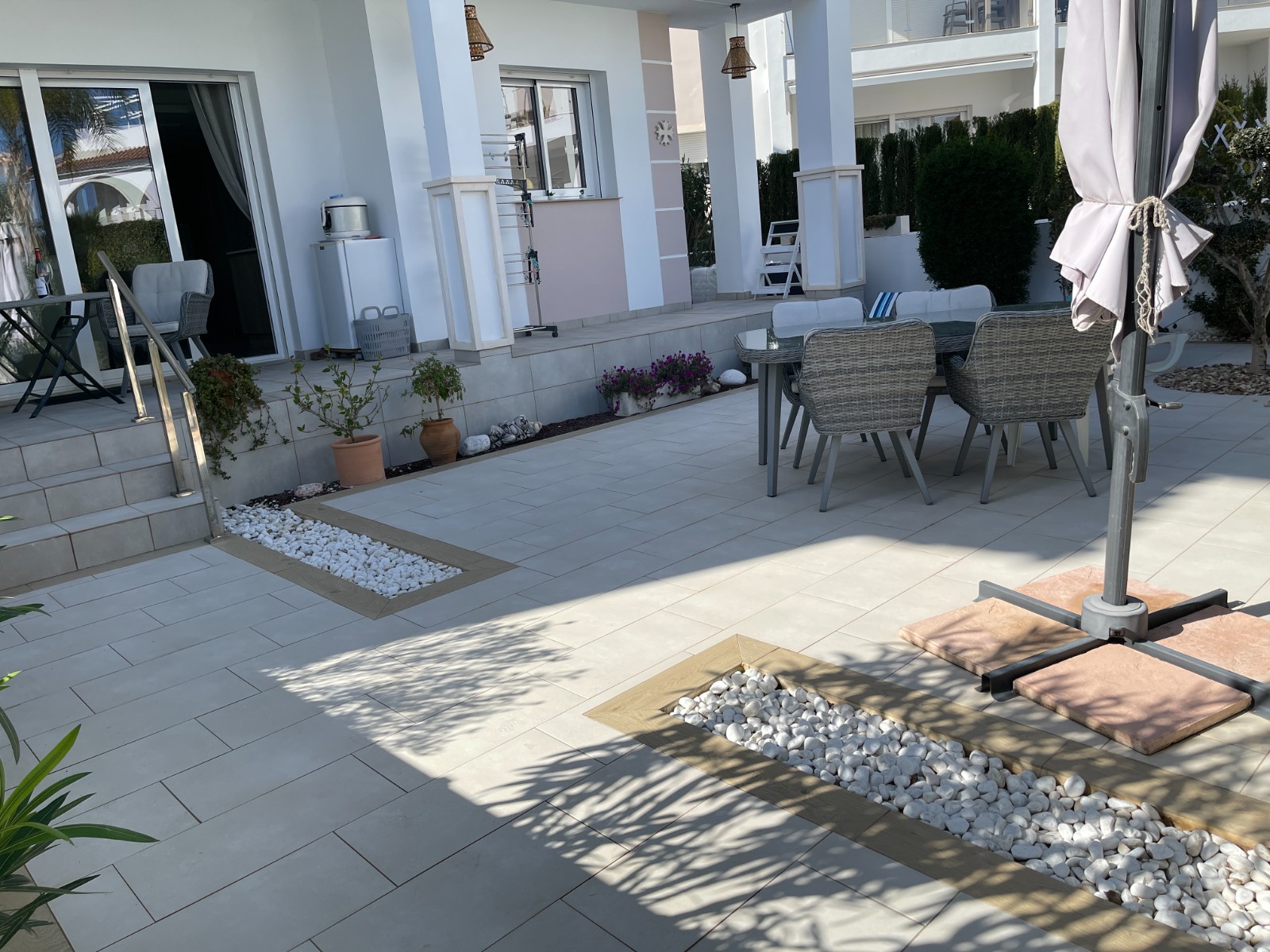 Master bedroom in apartment for sale in Rojales