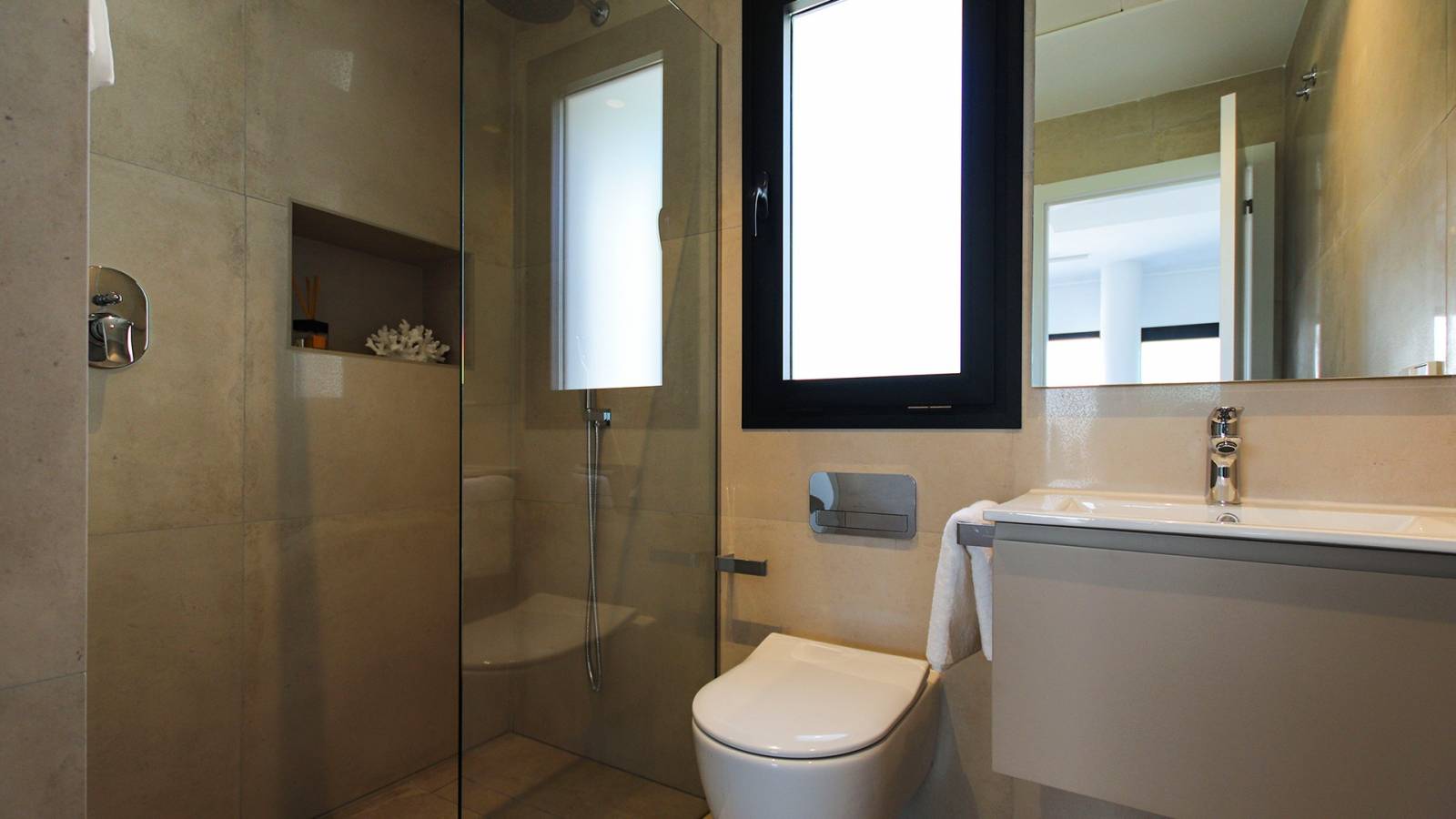 Garden in villa for sale in Rojales