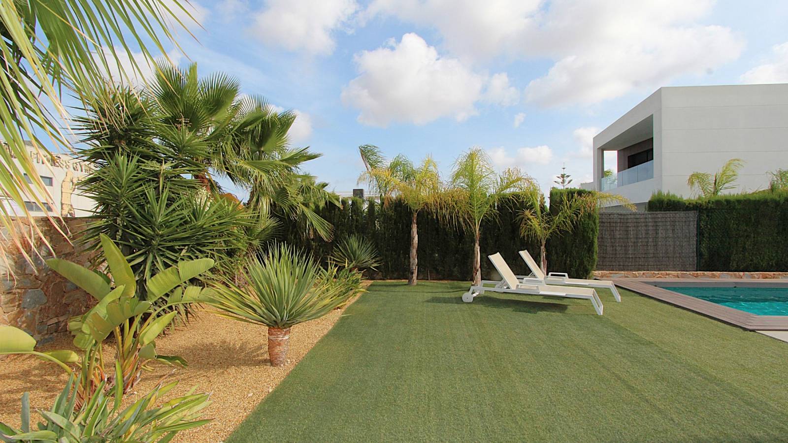 Terrace in villa for sale in Rojales