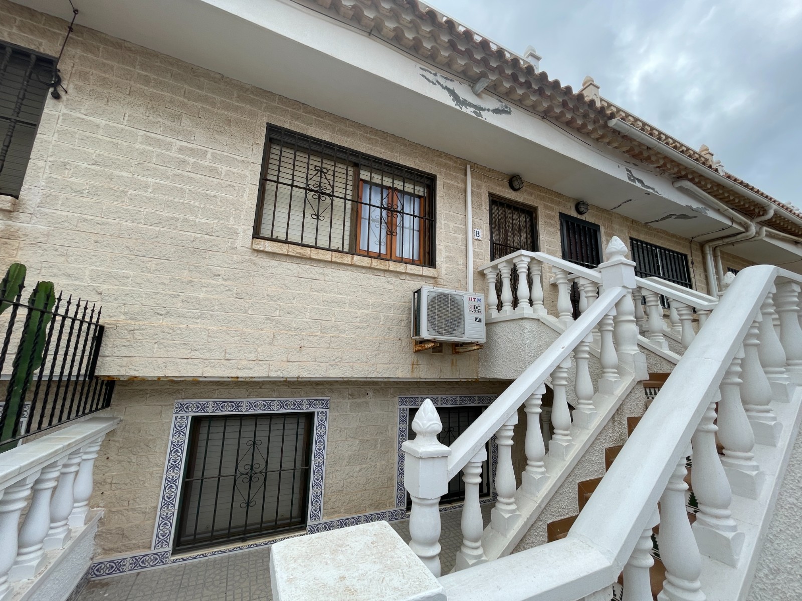 Living room in bungalow for sale in La Mata