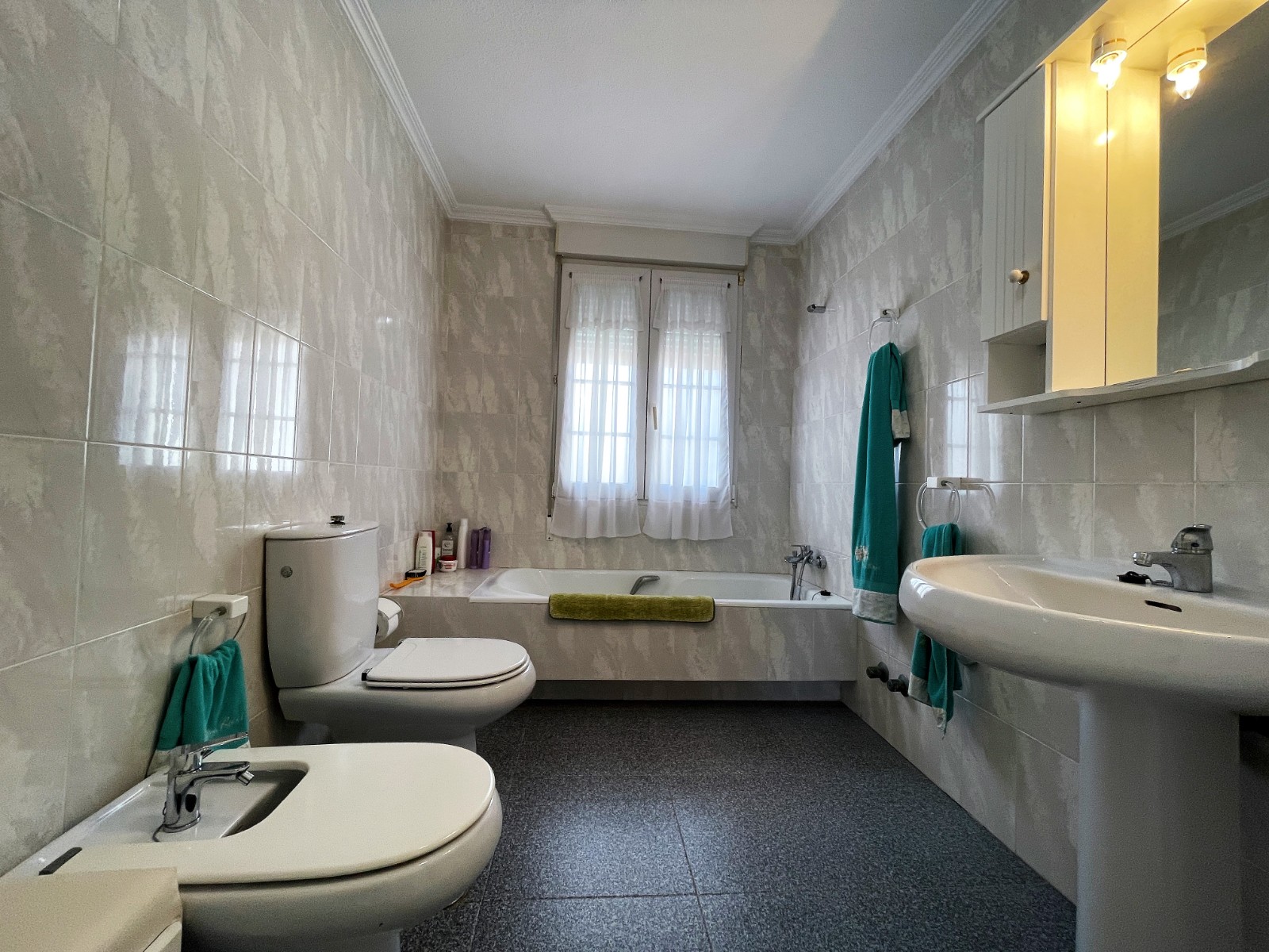 Garden in villa for sale in Orihuela Costa