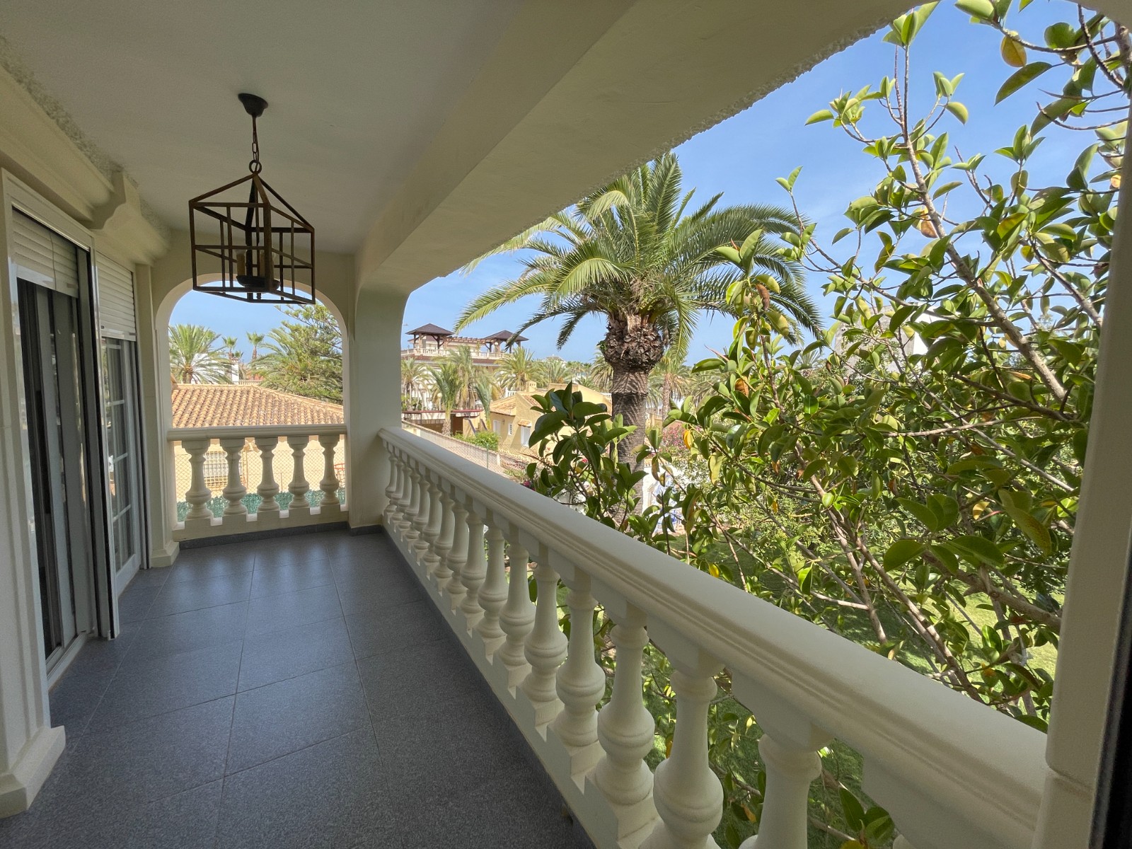 Bedroom in villa for sale in Orihuela Costa