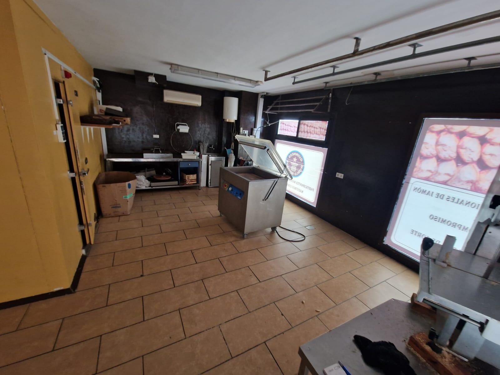 Dining area in commercial for sale in Torrevieja