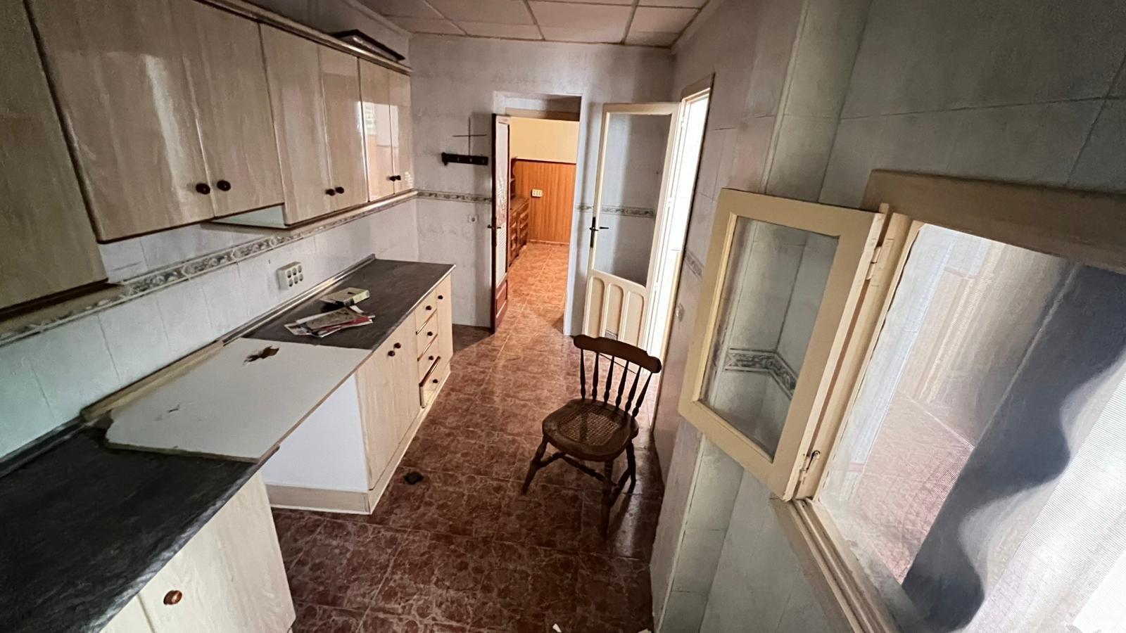 Kitchen in apartment for sale in Torrevieja