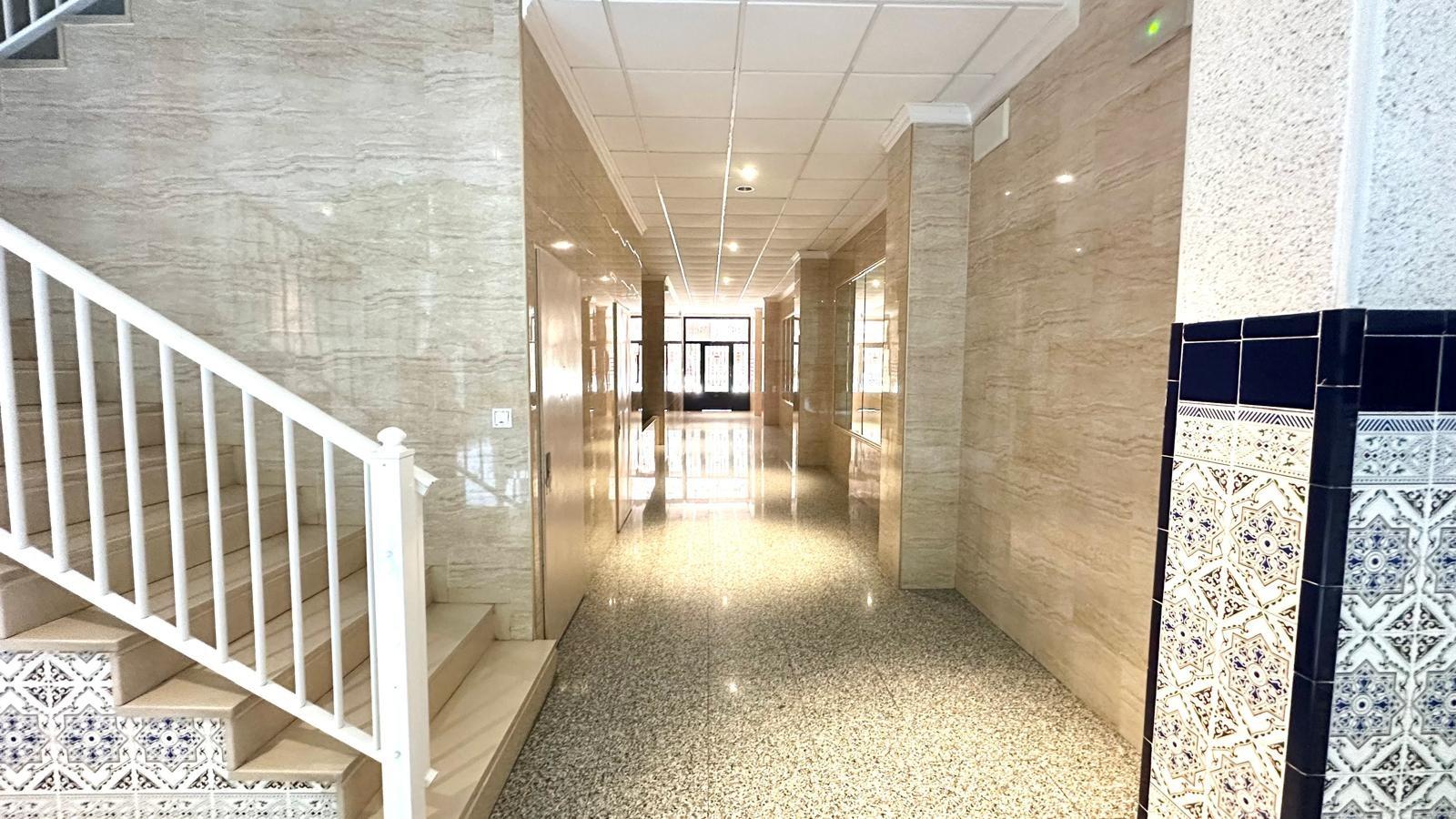 Garden in penthouse for sale in Torrevieja